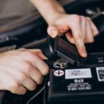Надежные аккумуляторы для легковых автомобилей: как выбрать и обслуживать